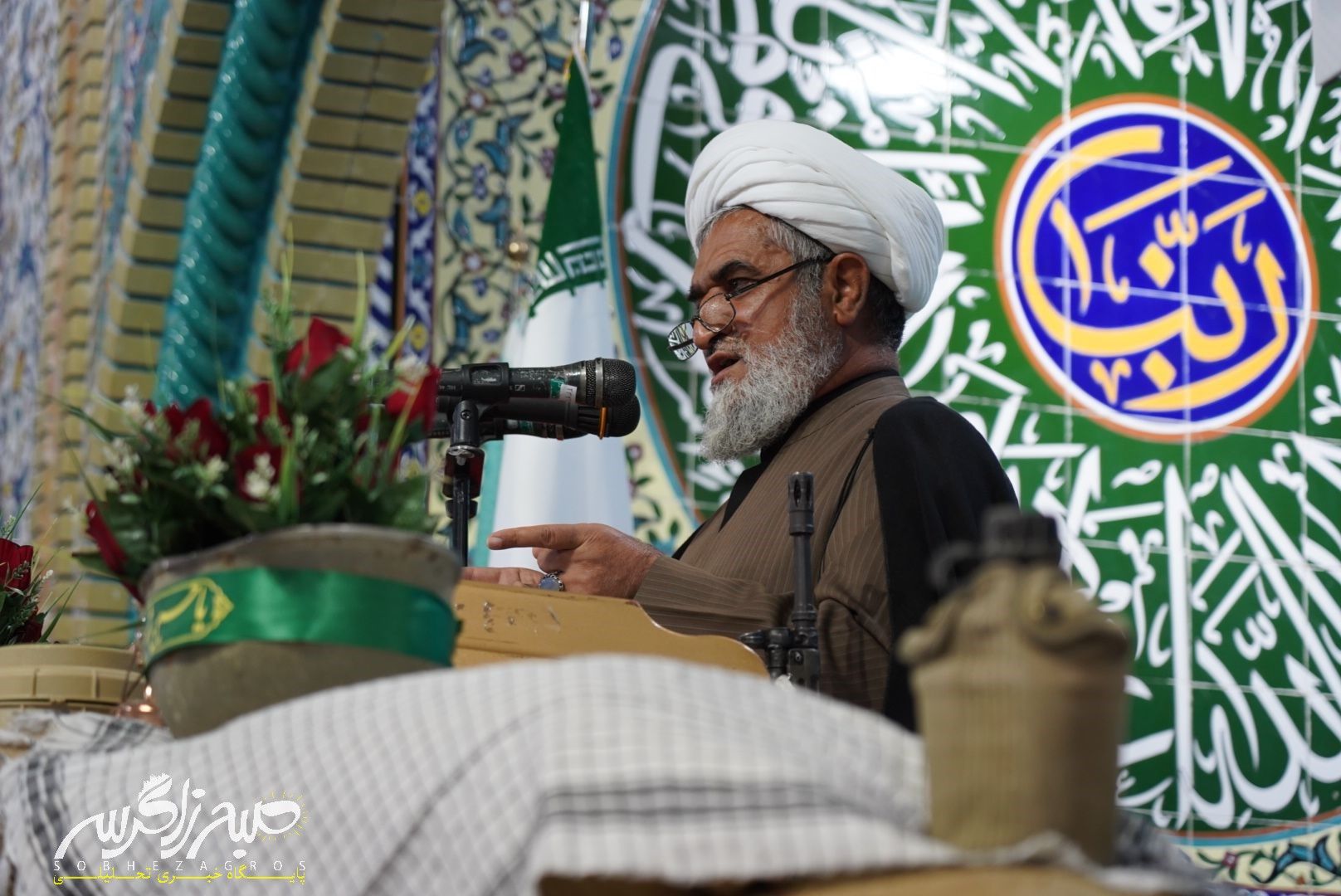 شکوه نماز جمعه در سایه‌سار دنا