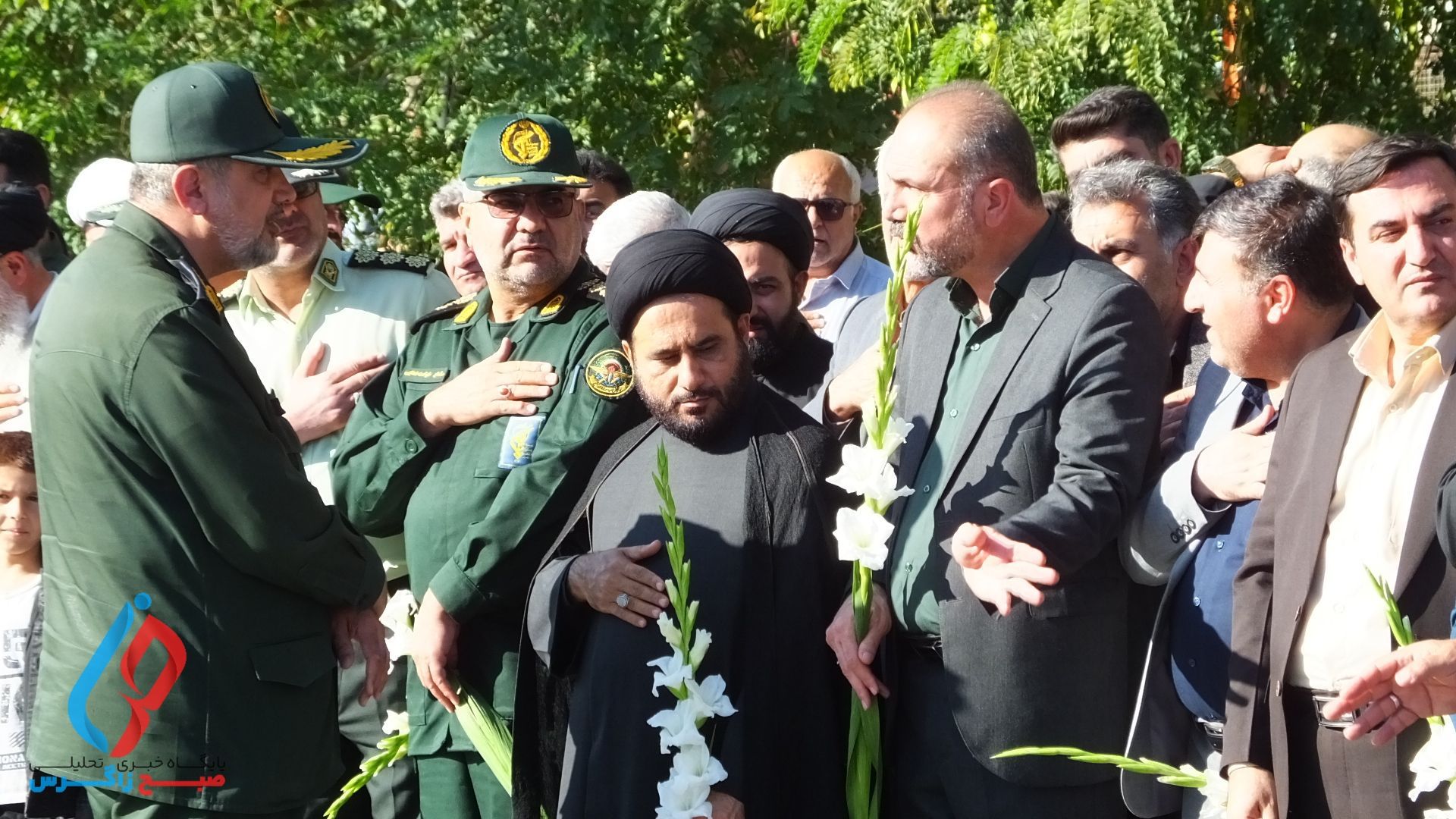 وداع جانسوز گچسارانی‌ها با لاله‌های فاطمی