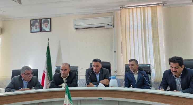 خدمات جمهوری اسلامی ارث پدری شما نیست