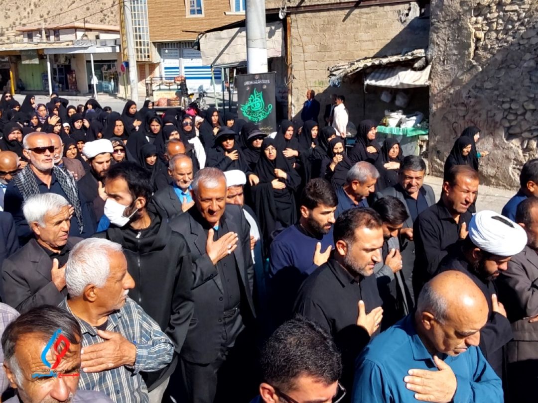 لنده در سوگ شهادت حضرت فاطمه (س)