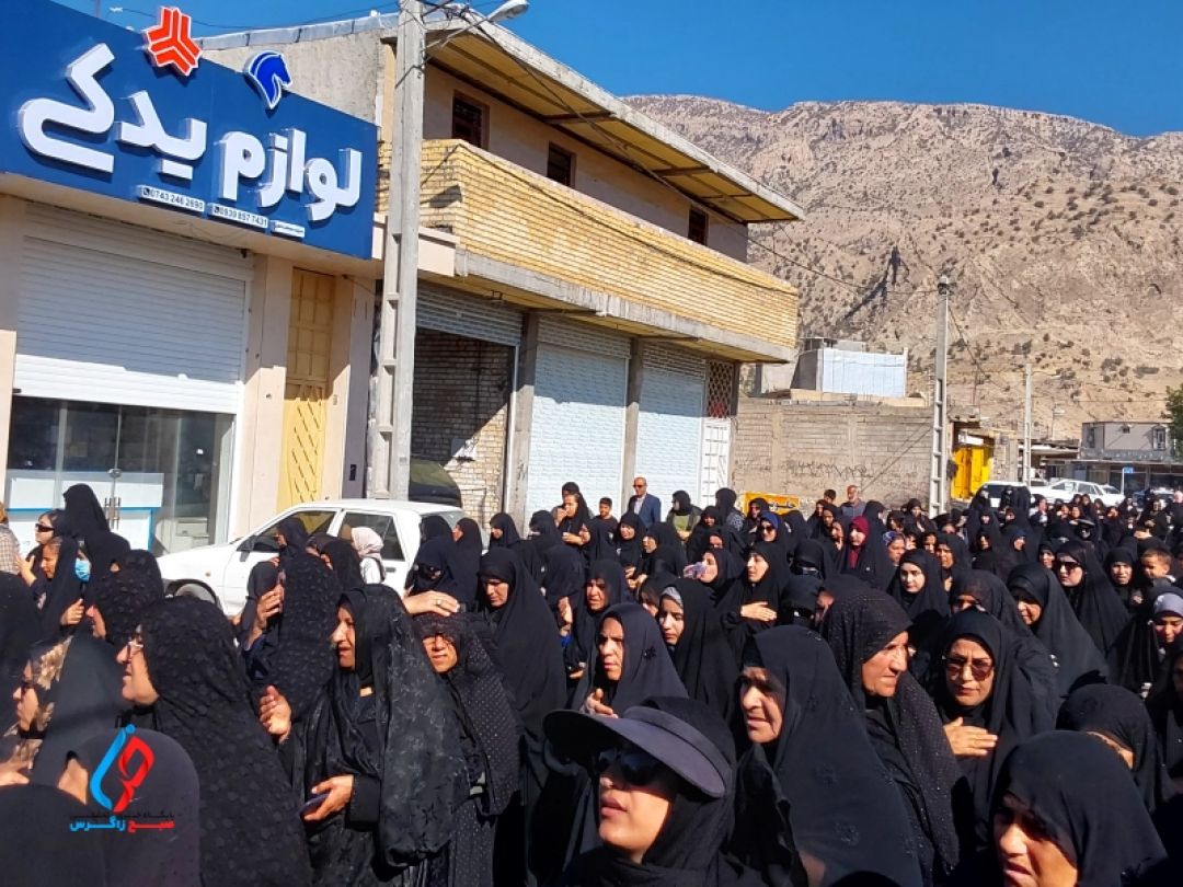 لنده در سوگ شهادت حضرت فاطمه (س)