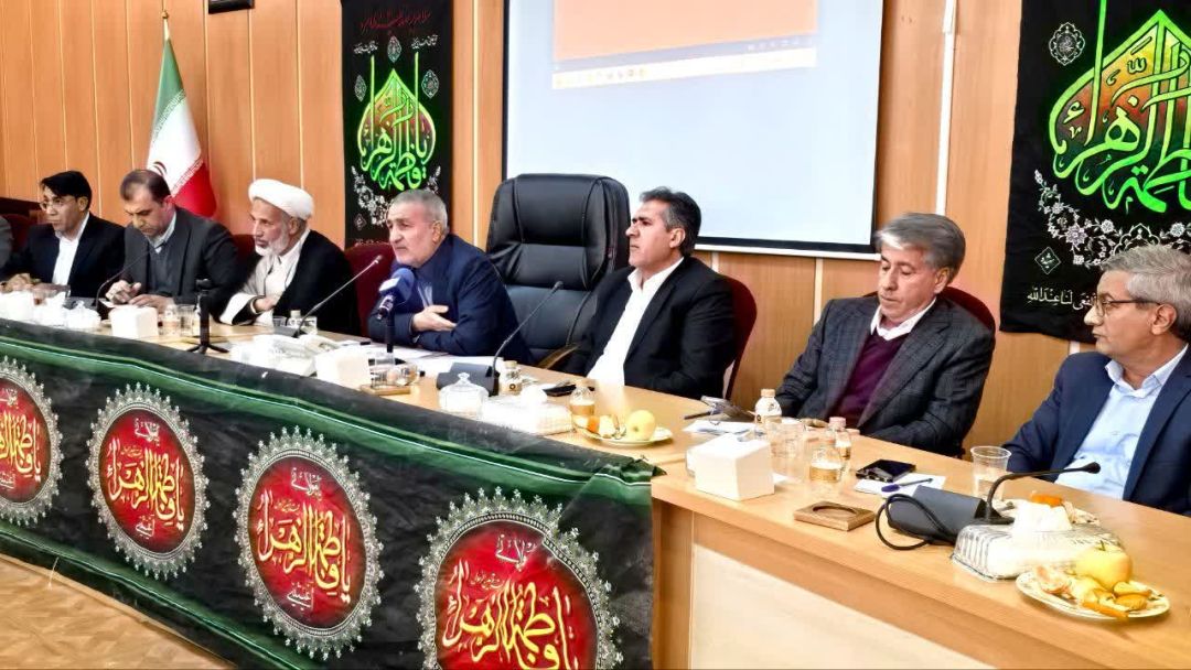 حافظ منابع مردم و سرزمین دنا هستیم