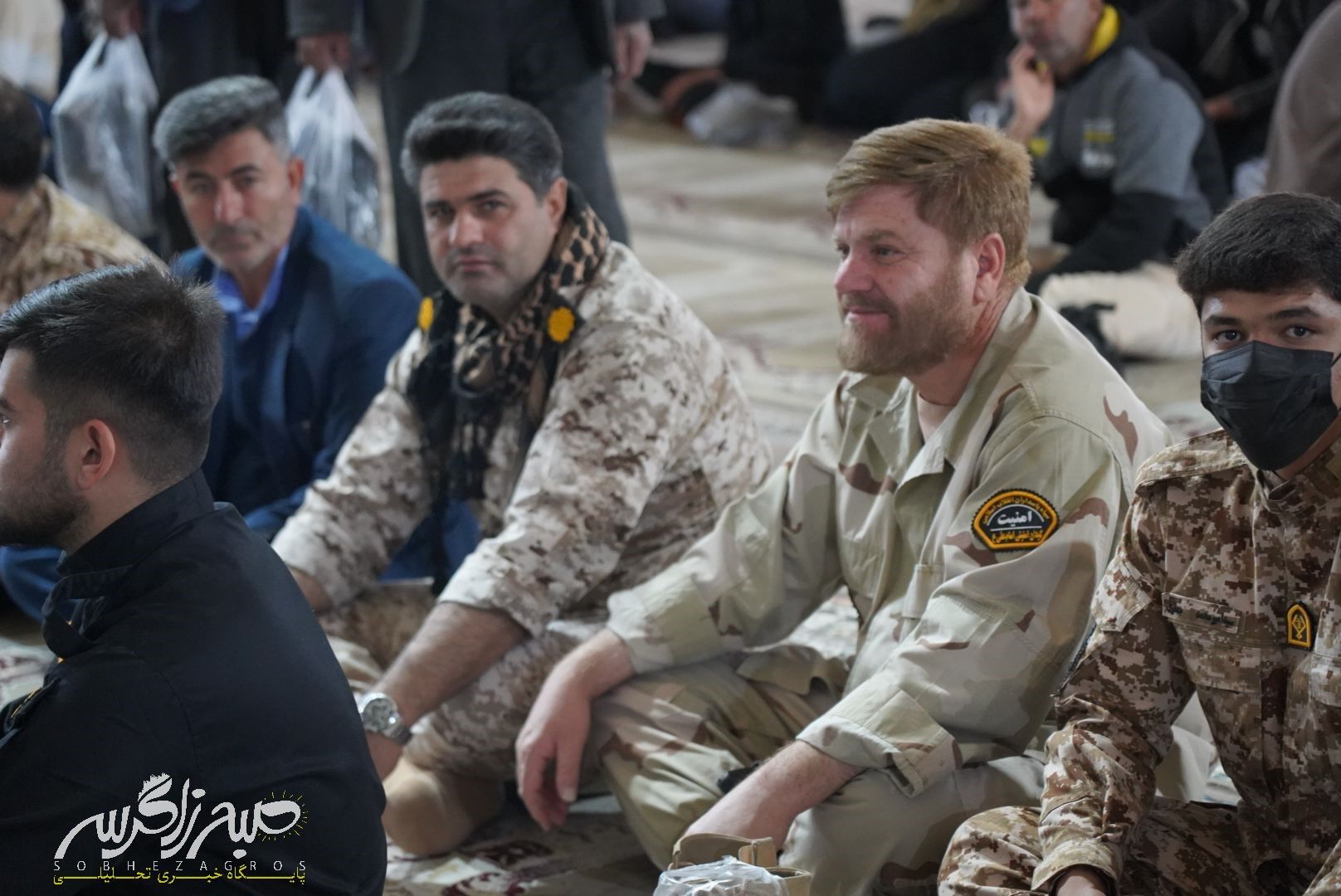 شکوه نماز جمعه در سایه‌سار دنا