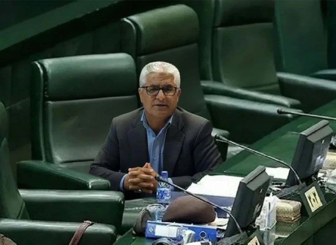 کاندیداتوری هدایت اکبری؛ جاه‌طلبی سیاسی یا سوءتفاهم مدیریتی؟