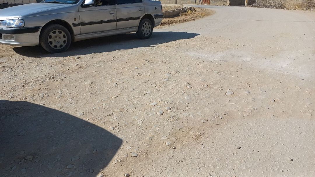 خلف وعده‌ شهرداری یاسوج در آسفالت یک خیابان!