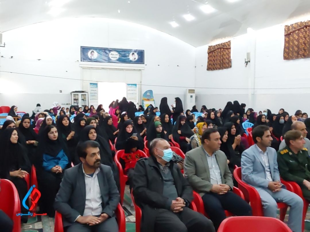 زنان لنده؛ سنگربانان حجاب و جهاد