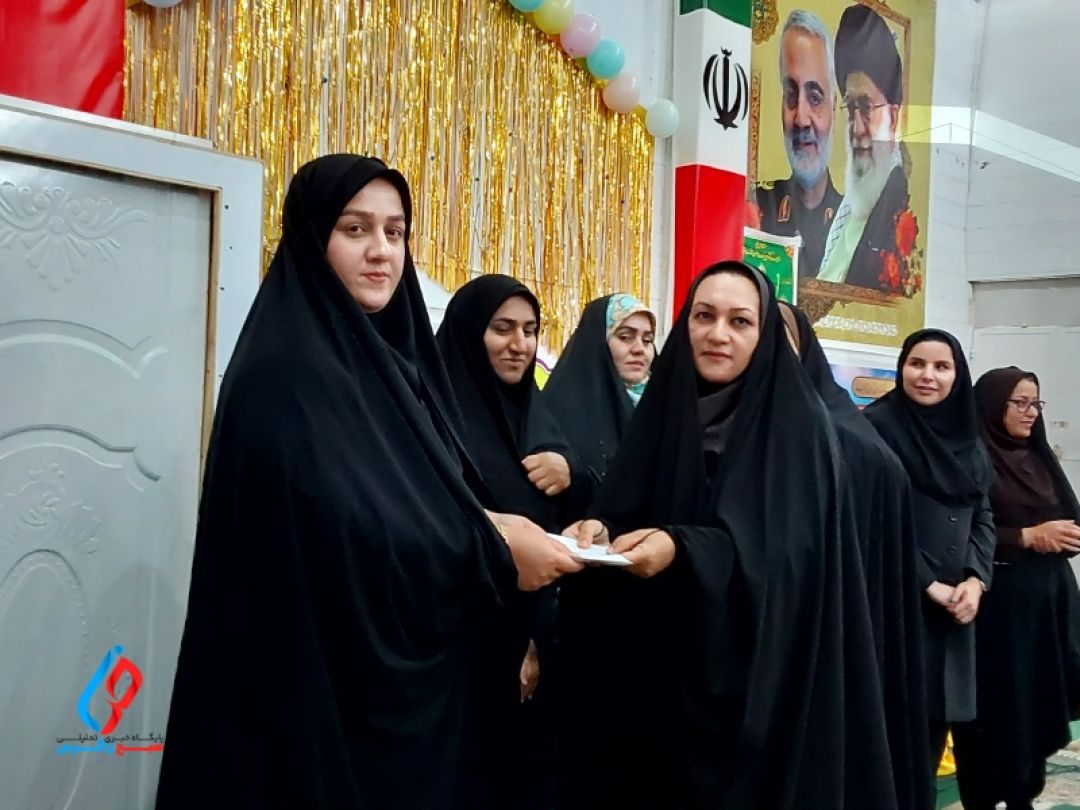 زنان لنده؛ سنگربانان حجاب و جهاد