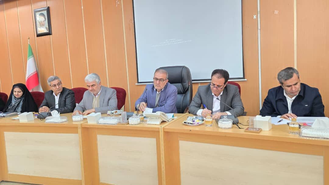 مادران، محور تعالی جامعه‌اند