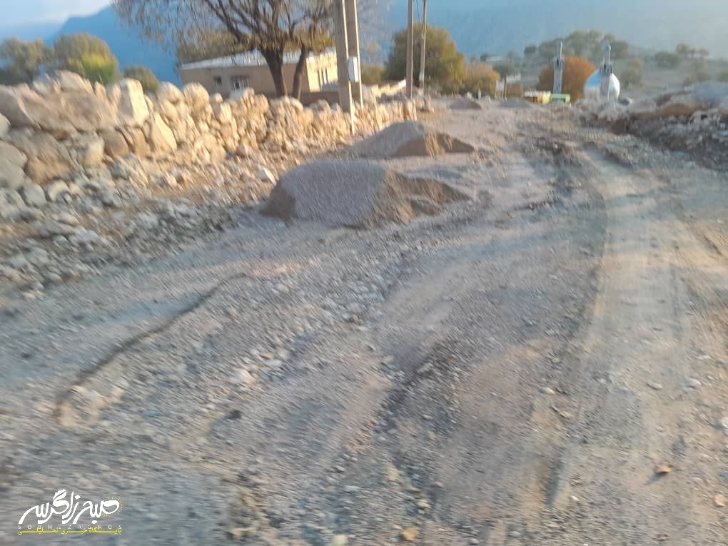 جاده امامزاده یحیی؛ هدررفت بیت‌المال میلیاردی زیر باران