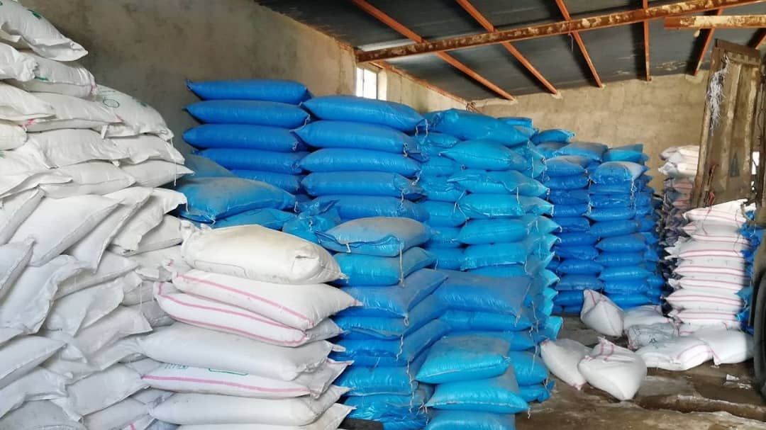 ۴۷۰۰تن کود به دست کشاورزان سخت‌کوش کهگیلویه رسید