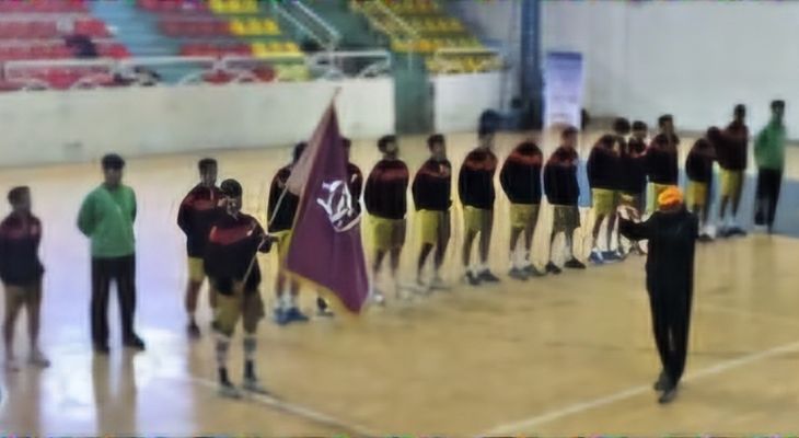 فرازبام خائیز دهدشت قهرمان هندبال کشور شد