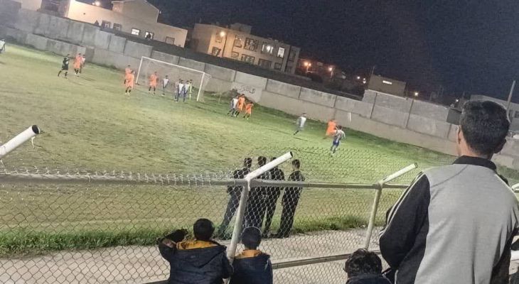 غلبه لنده‌ای‌ها بر دارایی خشت فارس