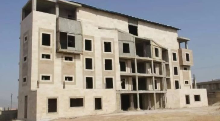 زخم کاری پروژه نیمه‌کاره ورزشی بر تن یاسوج