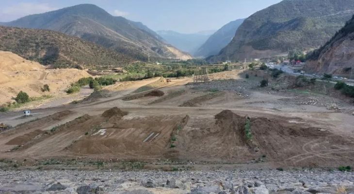 استاندار اصفهان: سد ماندگان تعطیل نشده است