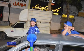 شادی هواداران یاسوجی پس از قهرمانی استقلال