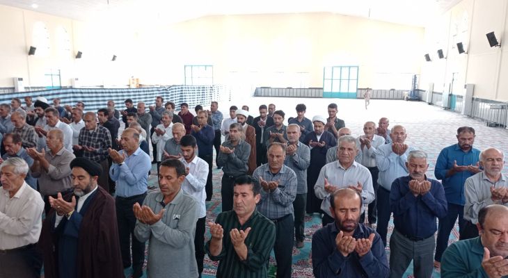 طنین صدای تکبیر عید قربان در لیکک+ تصاویر