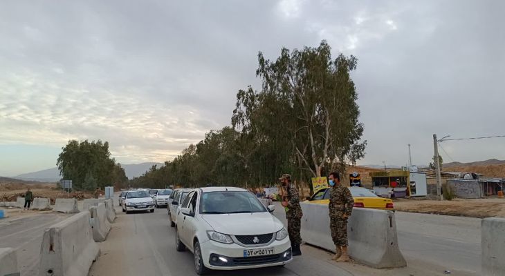 ایست بازرسی گل نرگس؛ هدیه‌ای برای مردان