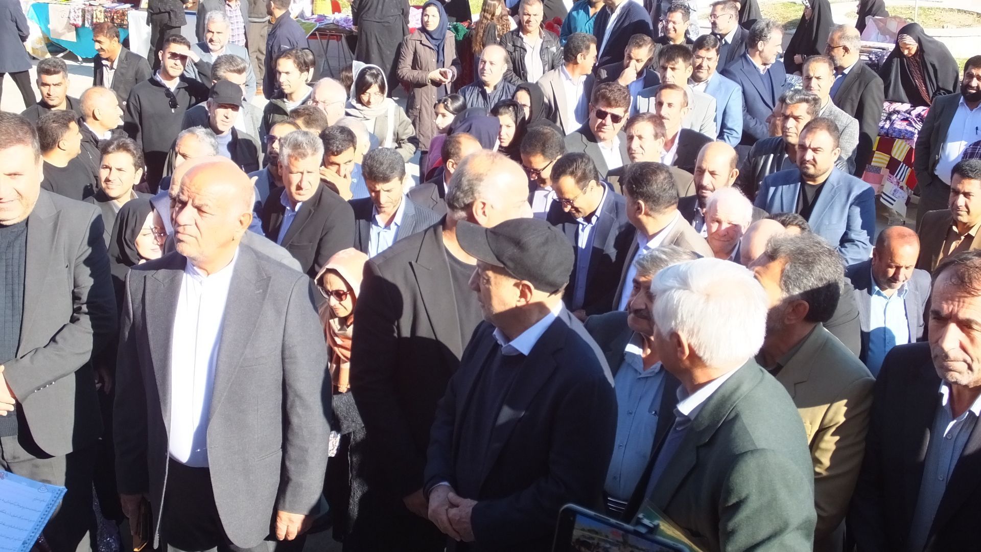 گچساران میزبان آیین «دست‌های سازنده»