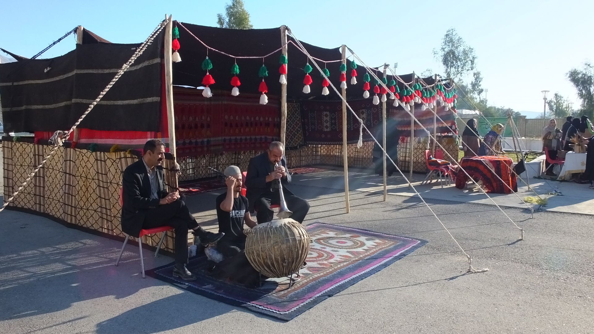 گچساران میزبان آیین «دست‌های سازنده»