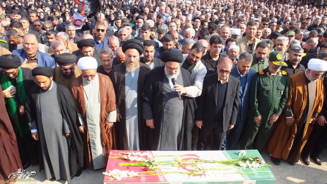 تصاویری متفاوت از تشییع «شهدای امنیت» در گچساران