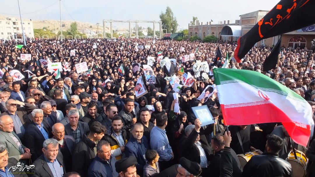 تصاویری متفاوت از تشییع «شهدای امنیت» در گچساران