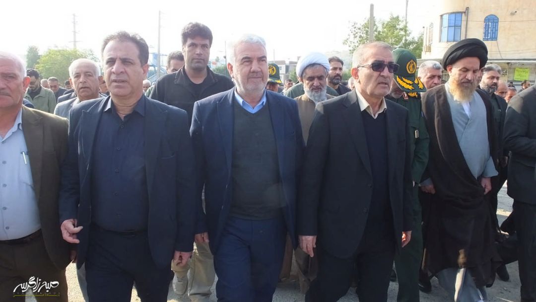 تصاویری متفاوت از تشییع «شهدای امنیت» در گچساران