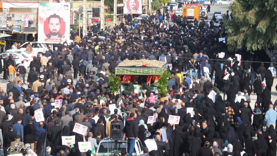 تصاویری متفاوت از تشییع «شهدای امنیت» در گچساران