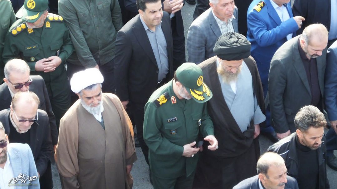 تصاویری متفاوت از تشییع «شهدای امنیت» در گچساران