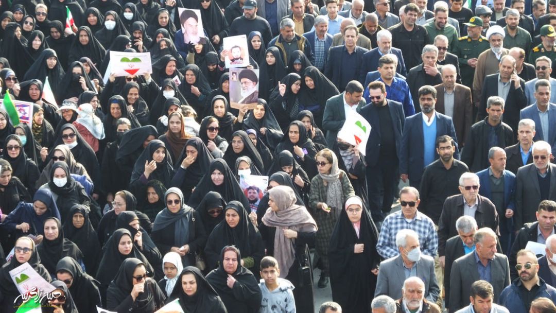 تصاویری متفاوت از تشییع «شهدای امنیت» در گچساران