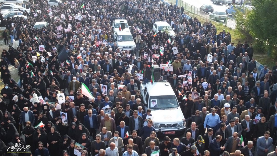 تصاویری متفاوت از تشییع «شهدای امنیت» در گچساران