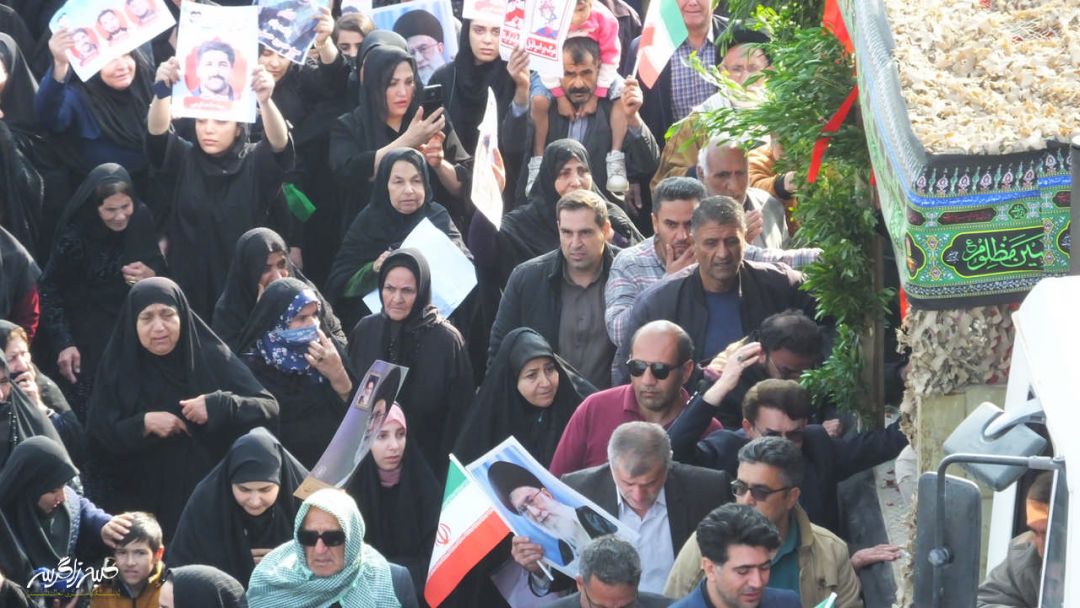 تصاویری متفاوت از تشییع «شهدای امنیت» در گچساران