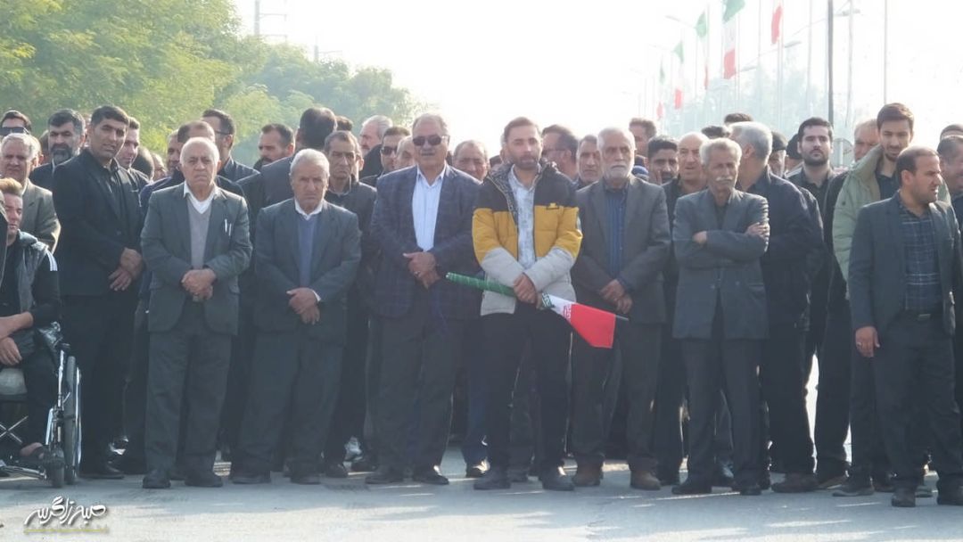 تصاویری متفاوت از تشییع «شهدای امنیت» در گچساران