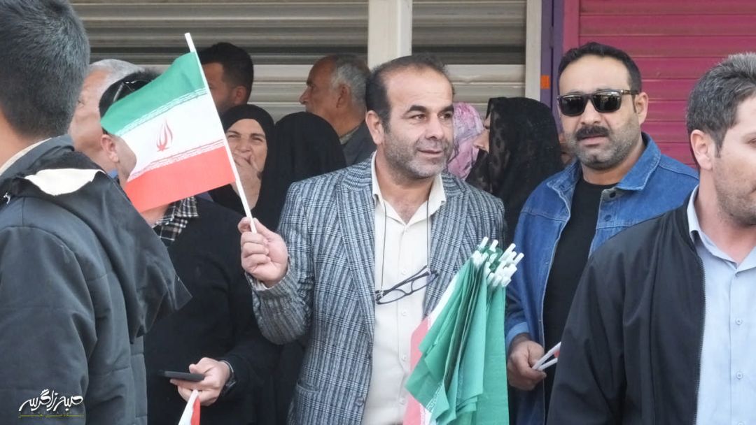 تصاویری متفاوت از تشییع «شهدای امنیت» در گچساران