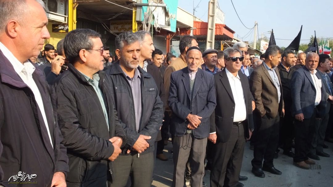 تصاویری متفاوت از تشییع «شهدای امنیت» در گچساران