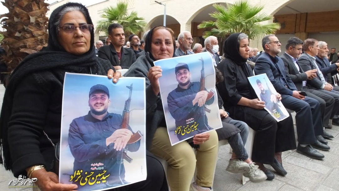 تجمع مردم گچساران در محکومیت تروریست‌ها+ تصاویر