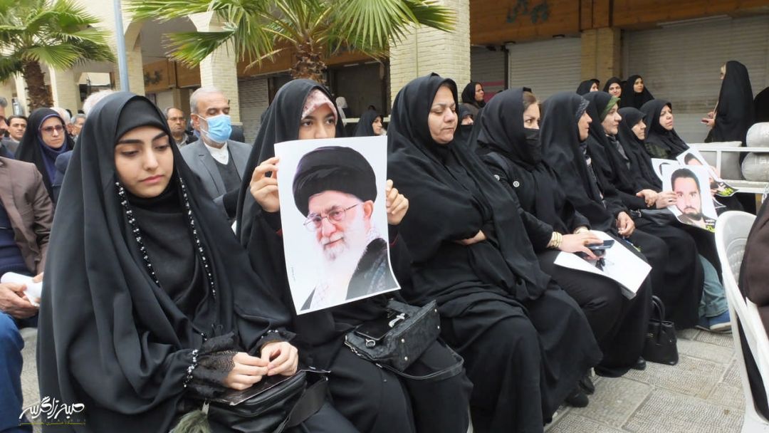 تجمع مردم گچساران در محکومیت تروریست‌ها+ تصاویر