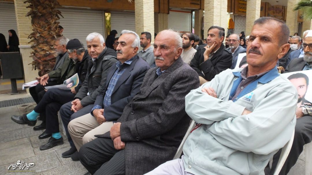 تجمع مردم گچساران در محکومیت تروریست‌ها+ تصاویر