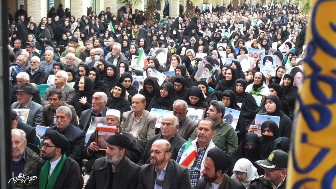 تجمع مردم گچساران در محکومیت تروریست‌ها+ تصاویر