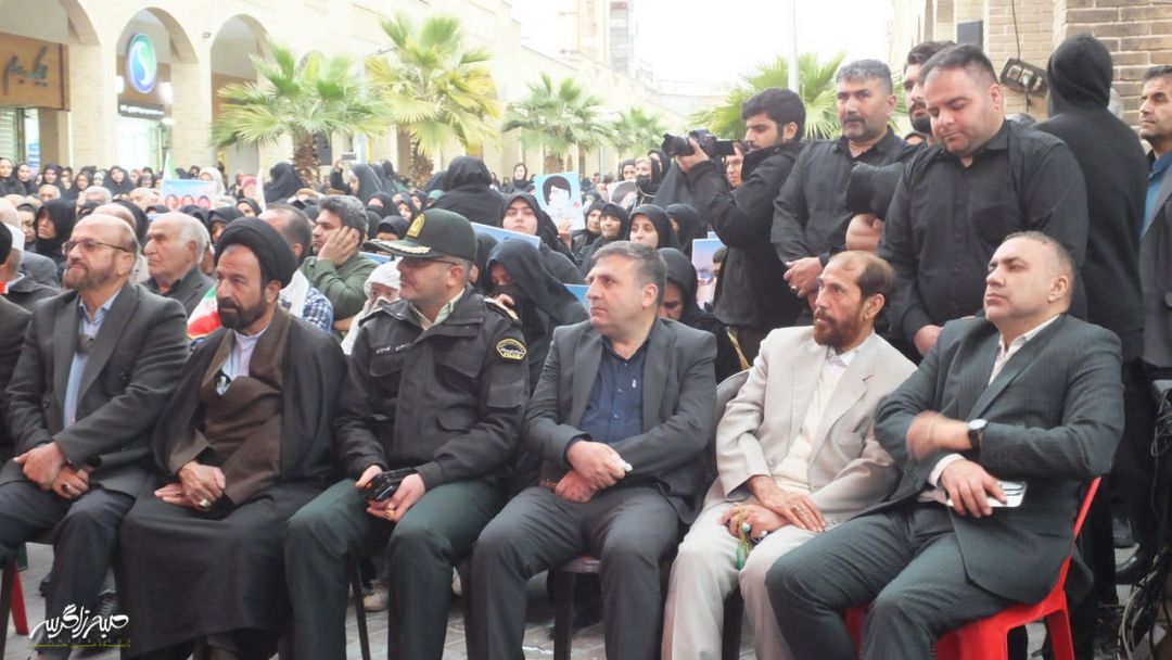 تجمع مردم گچساران در محکومیت تروریست‌ها+ تصاویر