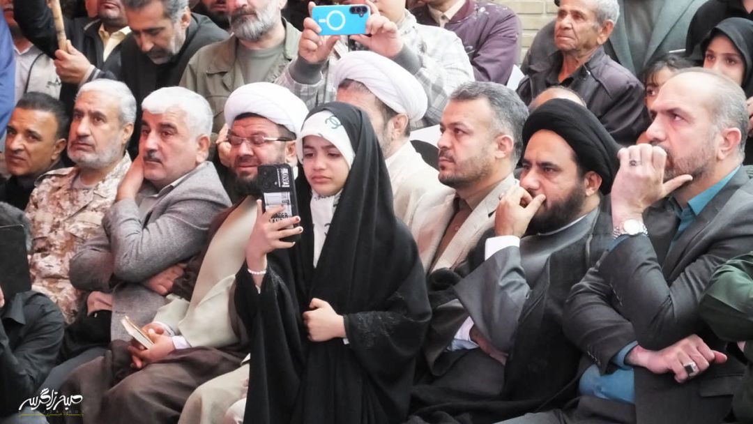 تجمع مردم گچساران در محکومیت تروریست‌ها+ تصاویر