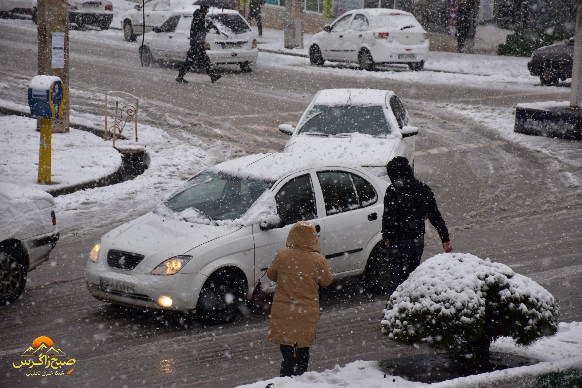 بهمن، قلم‌موی سپیدش را بر بوم یاسوج کشید