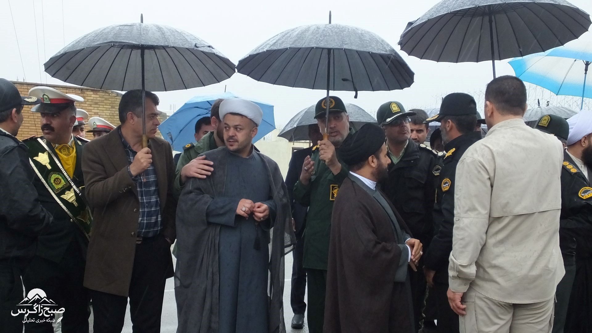 تشییع باشکوه شهید مدافع وطن صحنه‌ای ماندگار آفرید