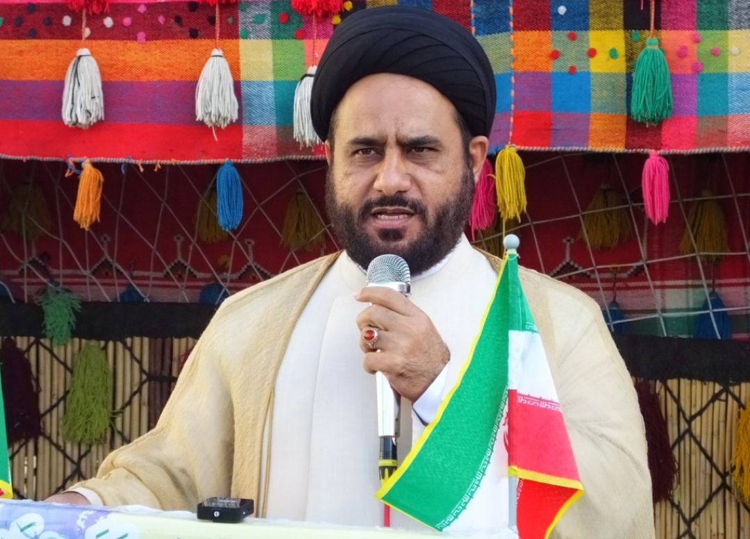 آینده ایران در دستان جوانان مسئولیت‌پذیر است