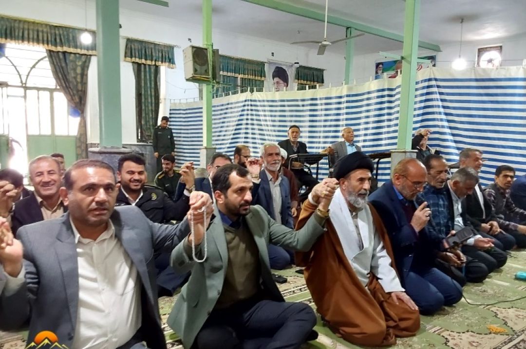 اقامه نماز وحدت مسئولان و مردم در لنده