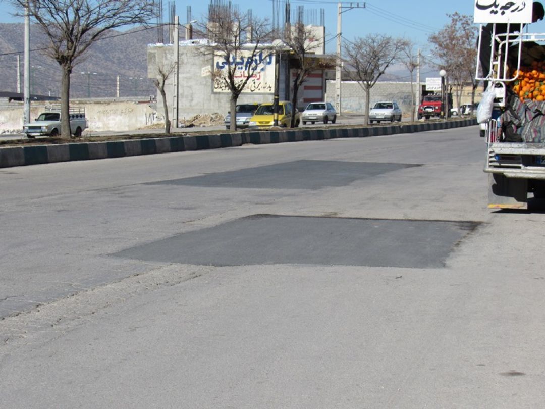 یاسوج از چاله‌های خطرناک رها شد