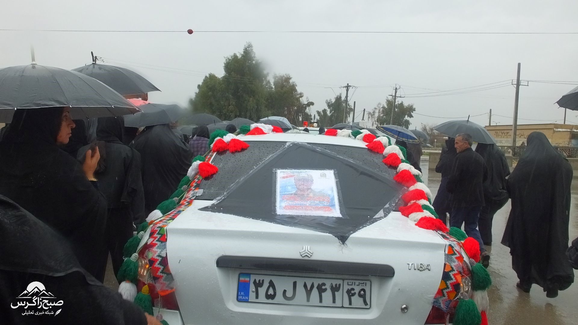 تشییع باشکوه شهید مدافع وطن صحنه‌ای ماندگار آفرید