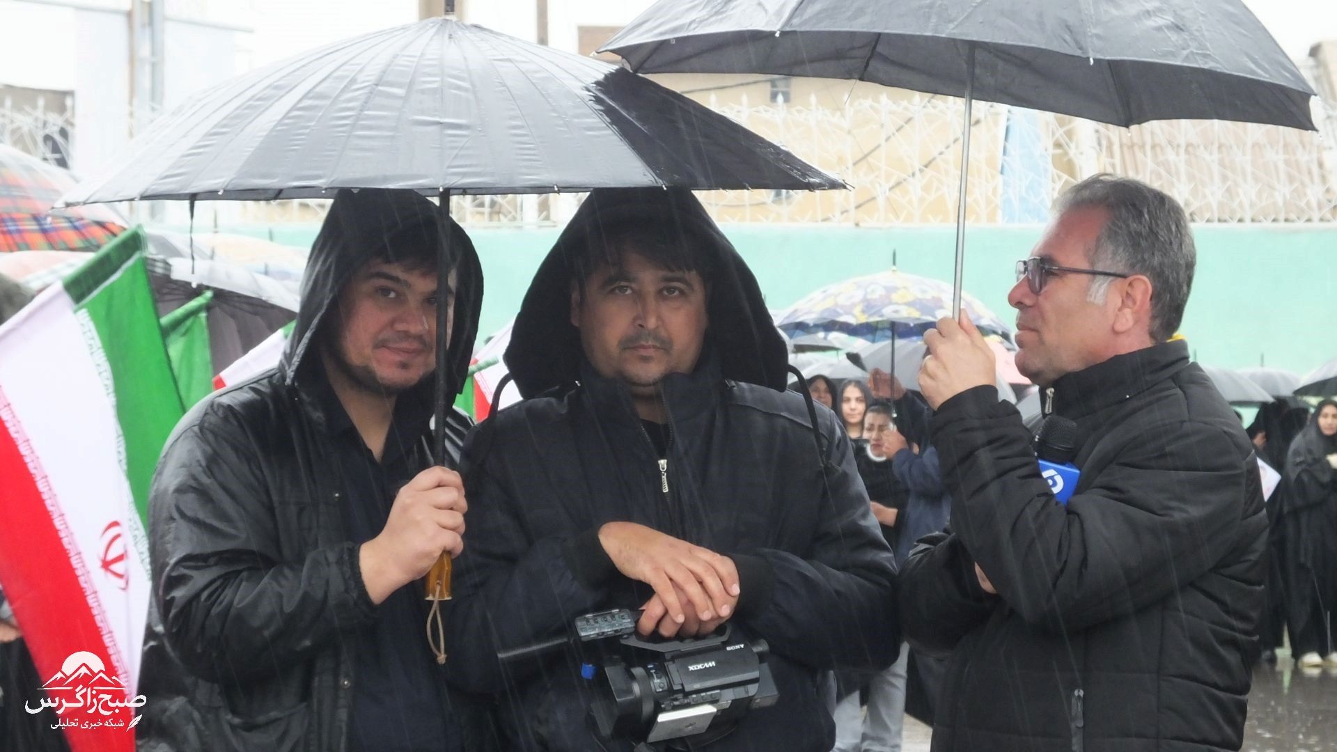 تشییع باشکوه شهید مدافع وطن صحنه‌ای ماندگار آفرید