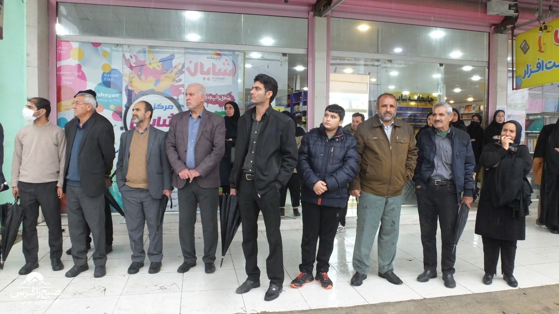 تشییع باشکوه شهید مدافع وطن صحنه‌ای ماندگار آفرید