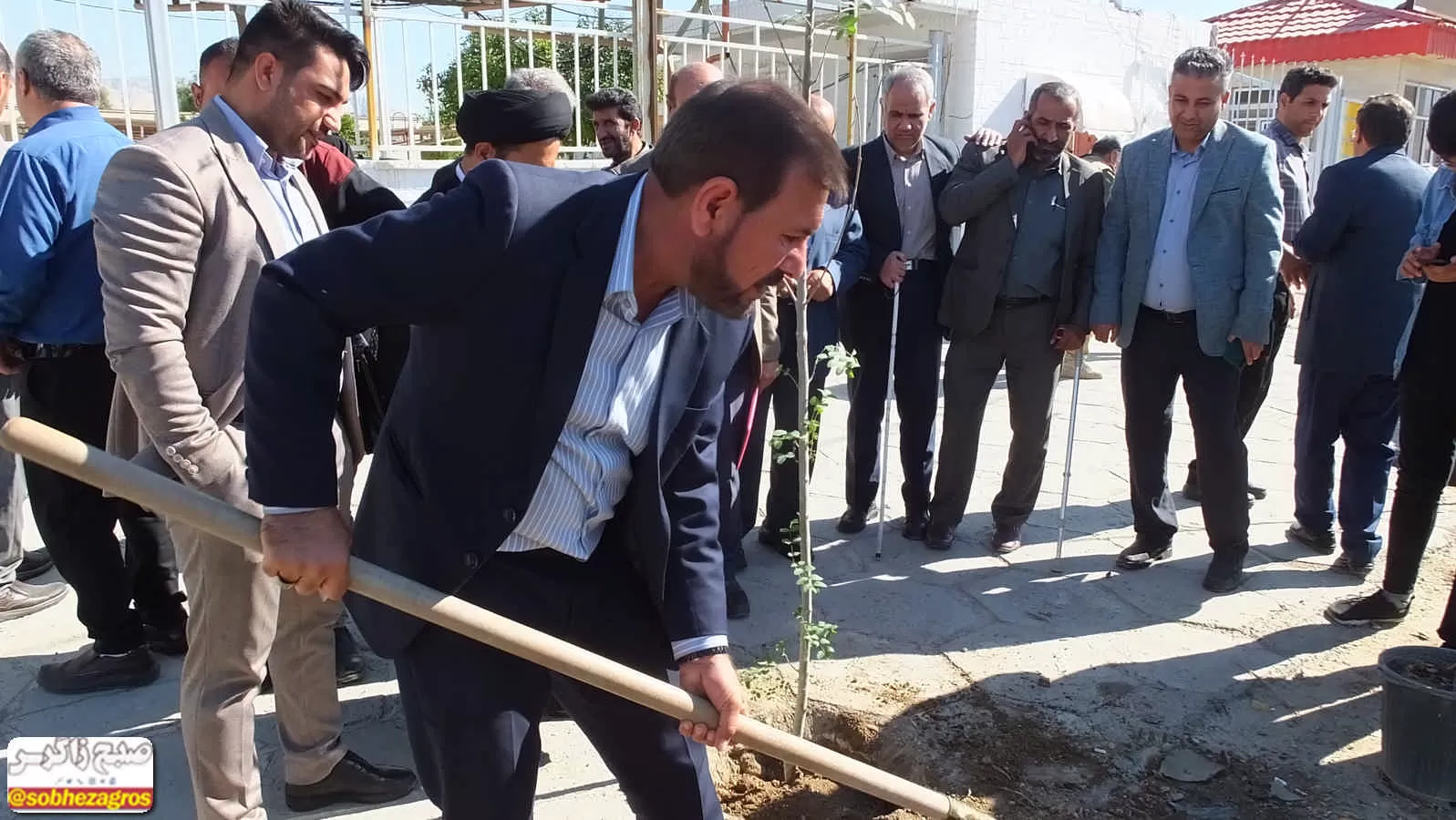 کاشت نهال به مناسبت روز‌جهانی معلولین در‌ گچساران