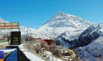 دنای سفیدپوش پس از بارش برف زمستانی